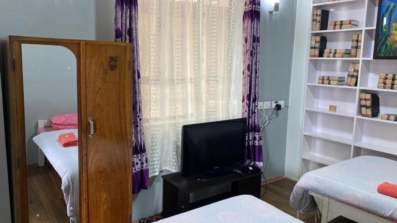 Jan Homestay Shillong Exterior photo